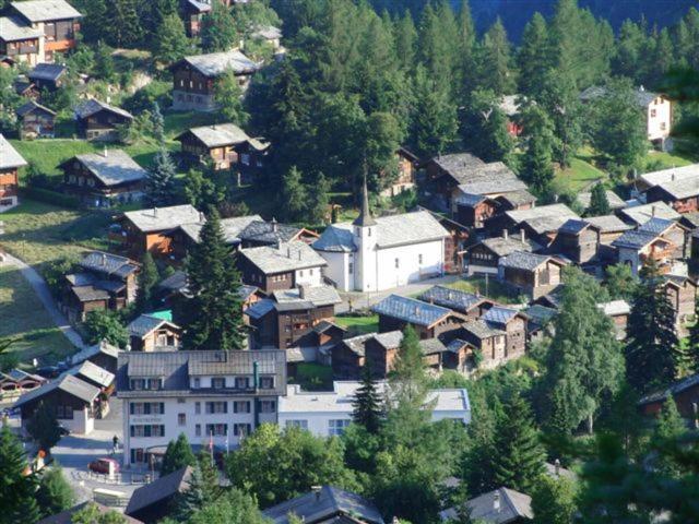 Chalet Ariane Blatten bei Naters Exterior foto